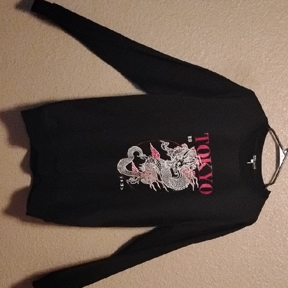 Romwe XL Black Anime Long Sleeve Shirt